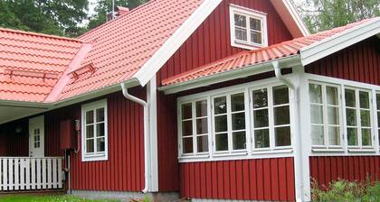 6 Person Holiday Home in Vissefjärda