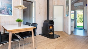 Dining - 6 Person Holiday Home in Ronde (Ronde)