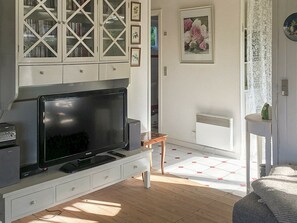 Living room - Modern Holiday Home in Stege Near Baltic Sea (Stege)