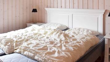 House | 4 bedrooms, individually furnished