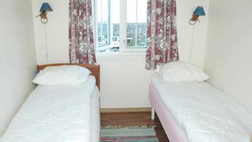 House | 2 bedrooms, individually furnished