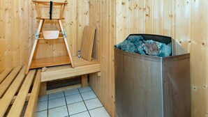 Sauna - 8 Person Holiday Home in Allingabro (Allingåbro)