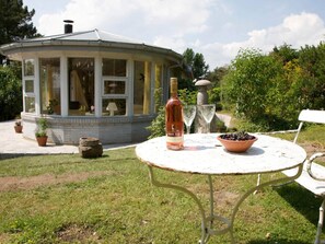 Outdoor dining - Seaside Escape in Praesto - By Traum Ferienwohnungen (Faxe)