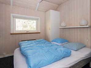 3 Schlafzimmer, Babybetten