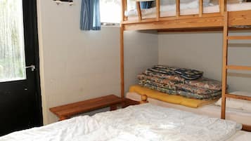 2 chambres, lits bébé