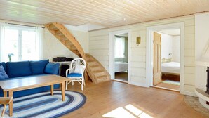 Living room - 7 Person Holiday Home in Strängnäs (Strangnas)