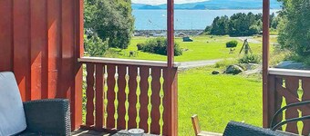 6 Person Holiday Home in Storfosna-by Traum