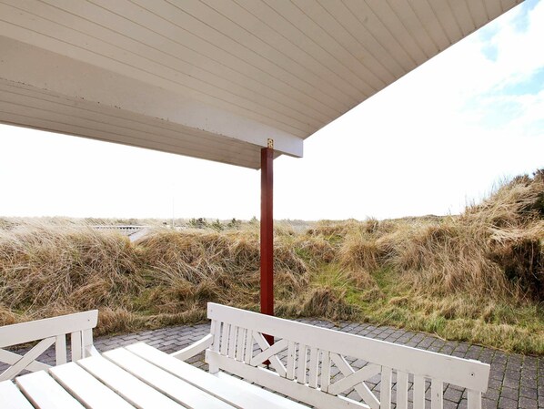 Balcony - Lavish Holiday Home in Henne With Sauna (Henne)