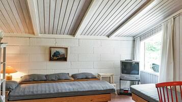 3 soverom, individuelt innredet og barnesenger