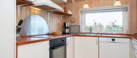 House | Private kitchen | Highchair