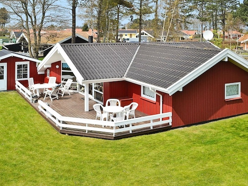 Welcoming Holiday Home in Otterup With Roofed Terrace