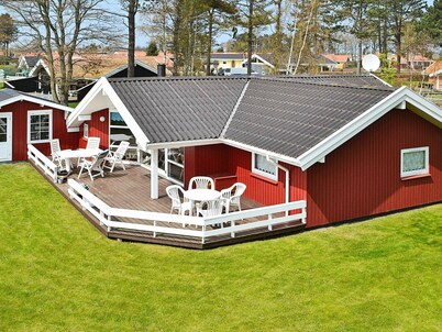 Welcoming Holiday Home in Otterup With Roofed Terrace