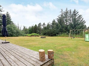 House | Children's area - 8 Person Holiday Home in Jerup (Jerup)