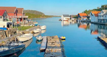 7 Person Holiday Home in Bokn-by Traum