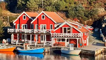 House | Exterior