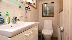 Bathroom - Luxurious Holiday Home in Hals With Private Swimming Pool (Hals)