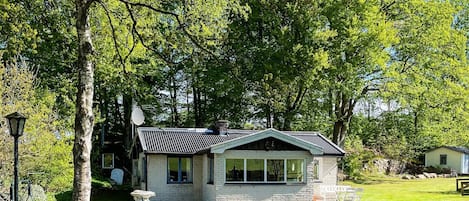 House | Exterior