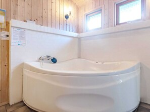 House | Spa treatment