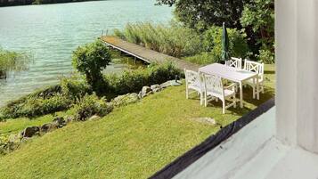 House | Water view