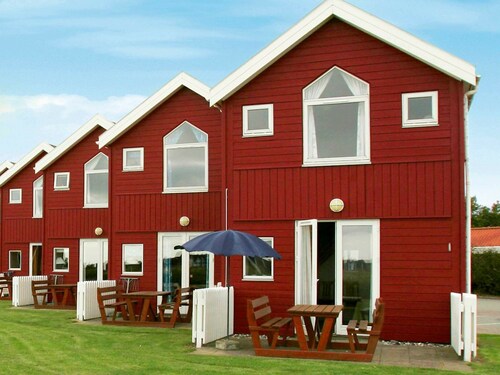 Spacious Apartment for 6 in Hadsund