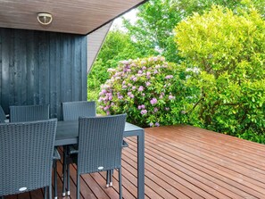 Outdoor dining - 8 Person Holiday Home in Knebel (Knebel)