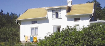 10 Person Holiday Home in Ambjörnarp
