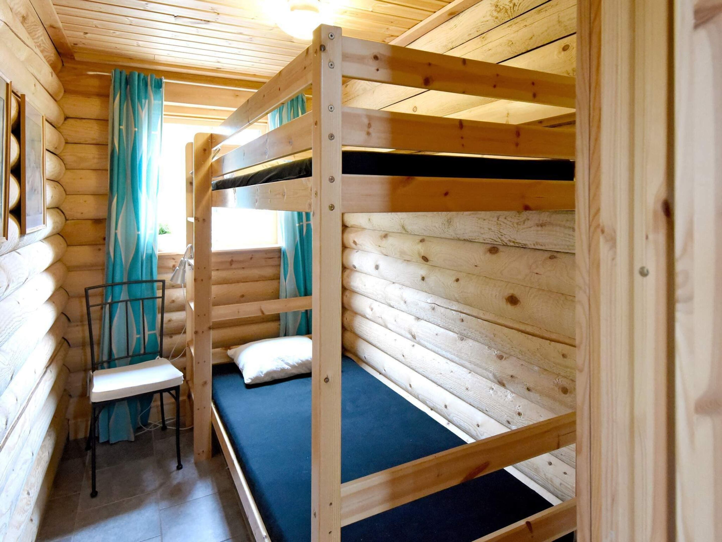 House | 3 bedrooms, individually furnished, bed sheets