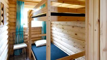 House | 3 bedrooms, individually furnished, bed sheets
