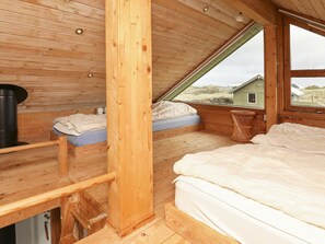 1 bedroom, cots/infant beds - Classic Holiday Home in Brovst With Barbecue (Brovst)
