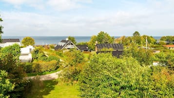 House | Water view