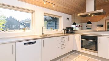 House | Private kitchen