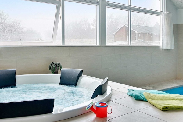 House | Spa treatment