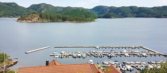 10 Person Holiday Home in Lindesnes-by Traum