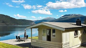 House | Terrace/patio