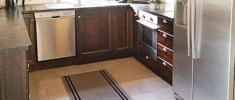 House | Private kitchen