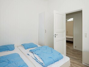 3 Schlafzimmer, Babybetten