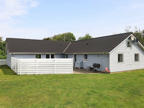 Elite Holiday Home in Vinderup With Private Pool