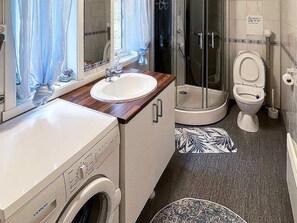 House | Bathroom | Bathtub - Holiday Home in Storfosna (Orland)