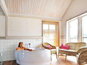 Spa treatment - Holiday Home in SkÃ¤rhamn (Skaerhamn)