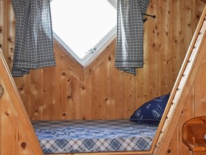 4 Schlafzimmer, individuell eingerichtet