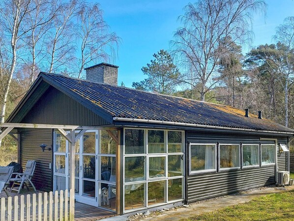 House | Exterior - 4 Person Holiday Home in Aakirkeby (Akirkeby)