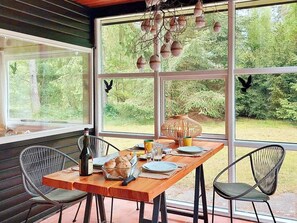House | Dining - 4 Person Holiday Home in Aakirkeby (Akirkeby)