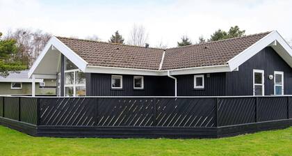 8 Person Holiday Home in Humble