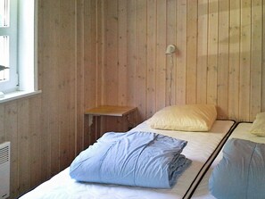2 bedrooms