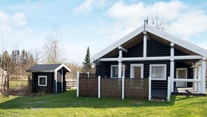 Unclassified image, 3 of 17, button - Spacious Holiday Home in Ebeltoft Denmark With Terrace (Ebeltoft)
