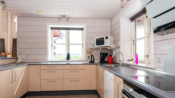 House | Private kitchen - 10 Person Holiday Home in Harboore (Harboore)