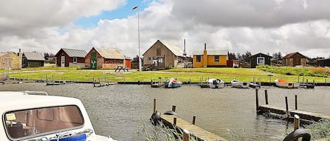 House | Marina