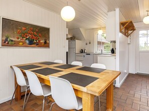 House | Dining
