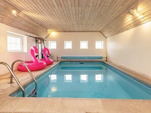 独立别墅 | 泳池 | 室内游泳池,室外游泳池