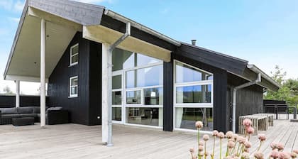 8 Person Holiday Home in Brovst-by Traum